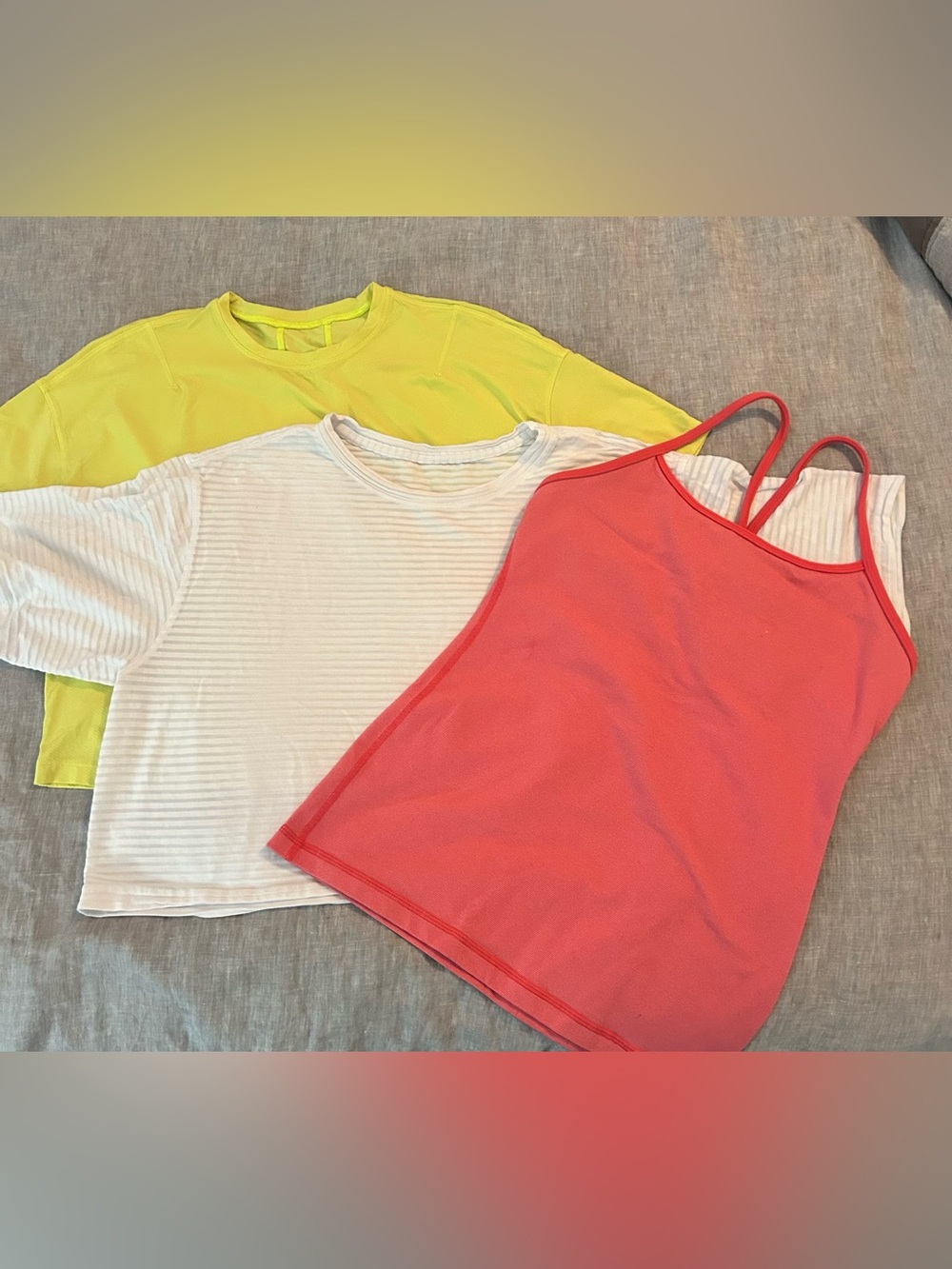 3 Lululemon tops